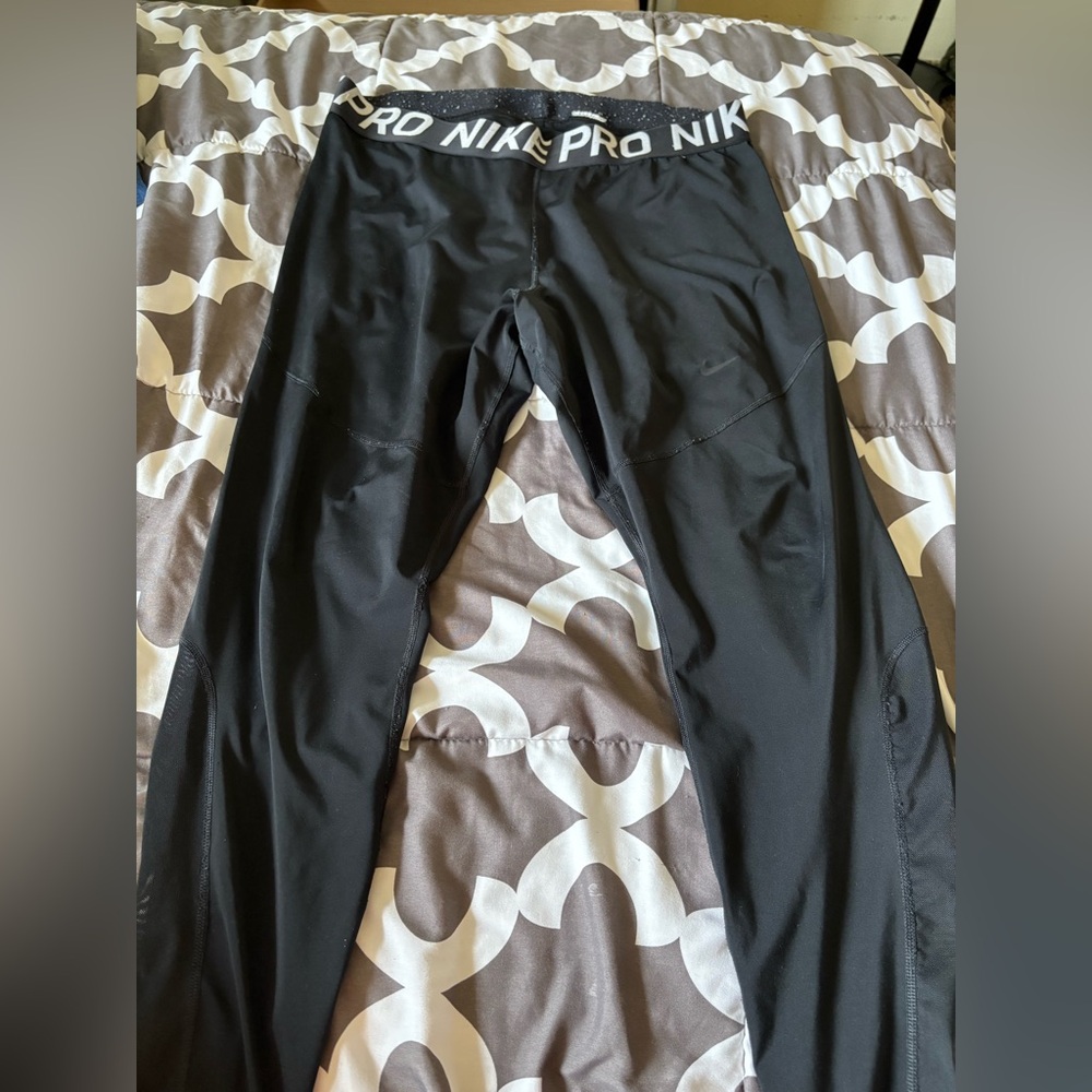Nike pro leggings